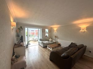 Lounge- click for photo gallery
